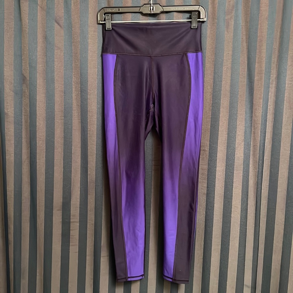 Fabletics Ombré Define High-Waisted Legging - S